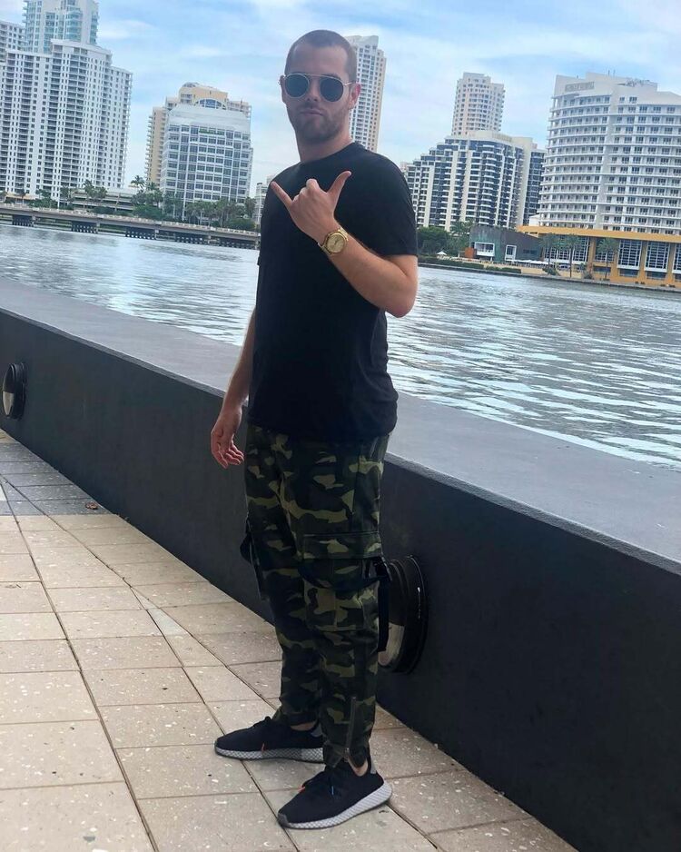 ���� 51319346 ������� ������, 39 ���, ���� ���������� � �������-��-����