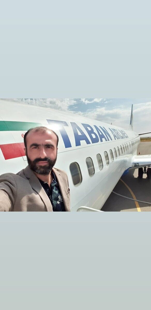 ,   Reza, 39 ,   ,   , c 