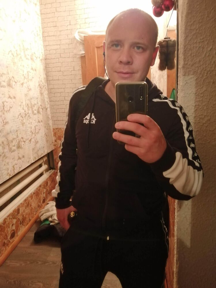  46617566  , 32 ,    