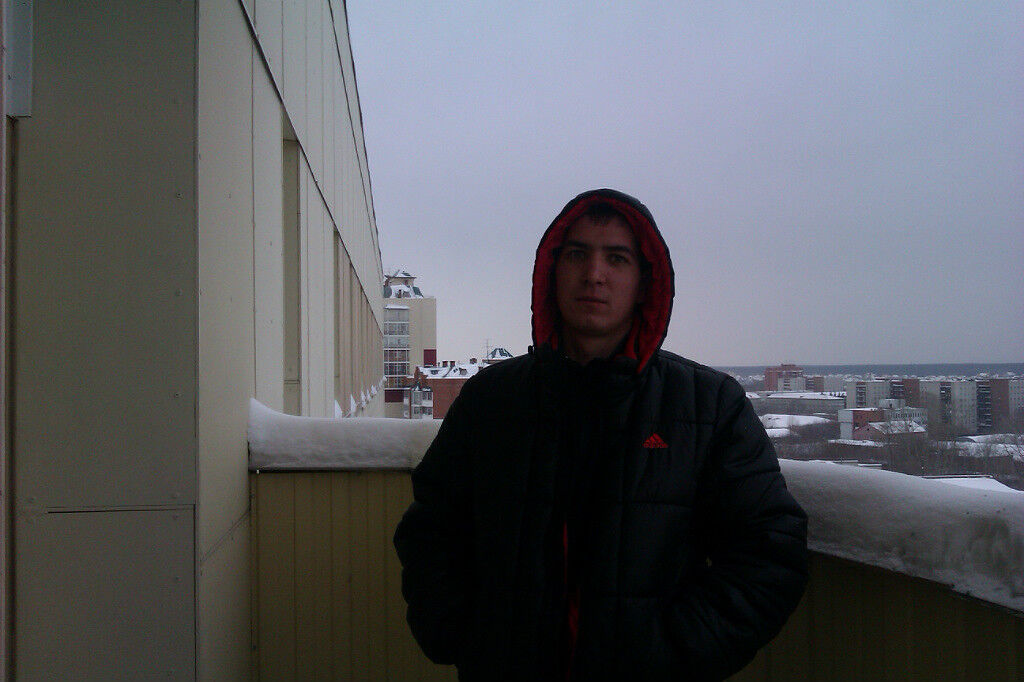  6939396  Roman, 36 ,    