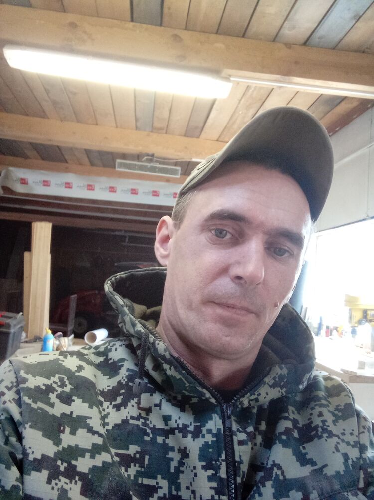  32851296  , 46 ,    
