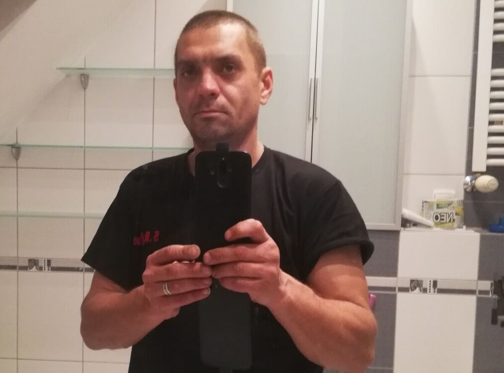  19943986  , 44 ,    