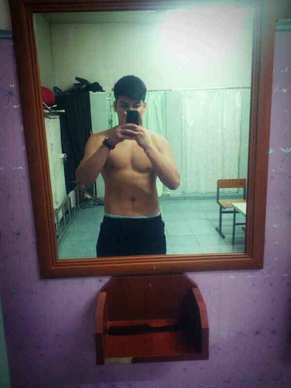  ,   Gamer, 30 ,   
