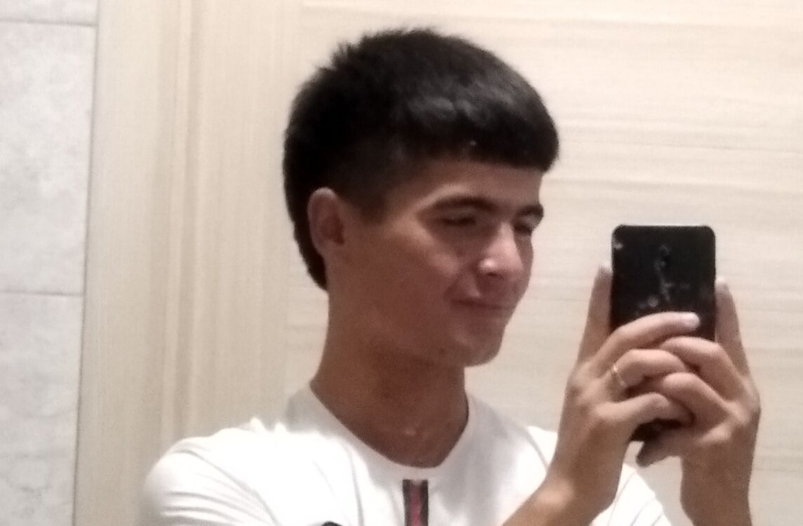  35206866  , 21 ,    New York City