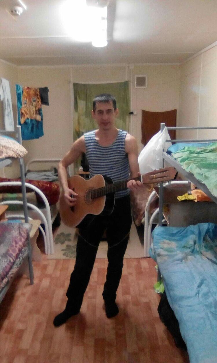  47581646  , 45 ,    