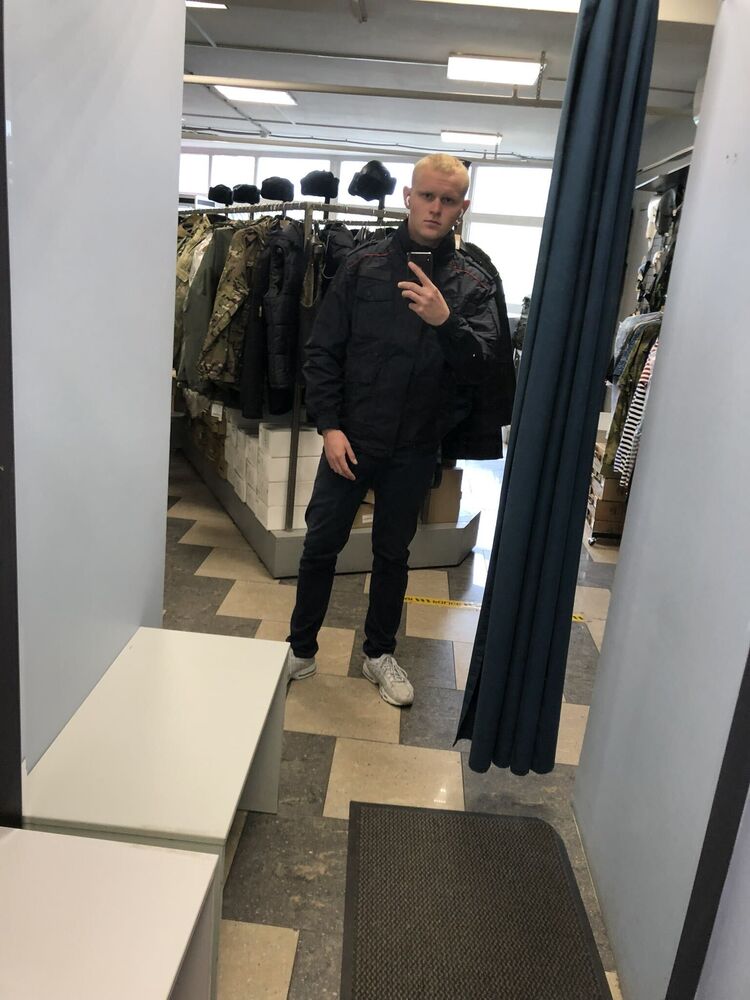  52271366  , 22 ,    