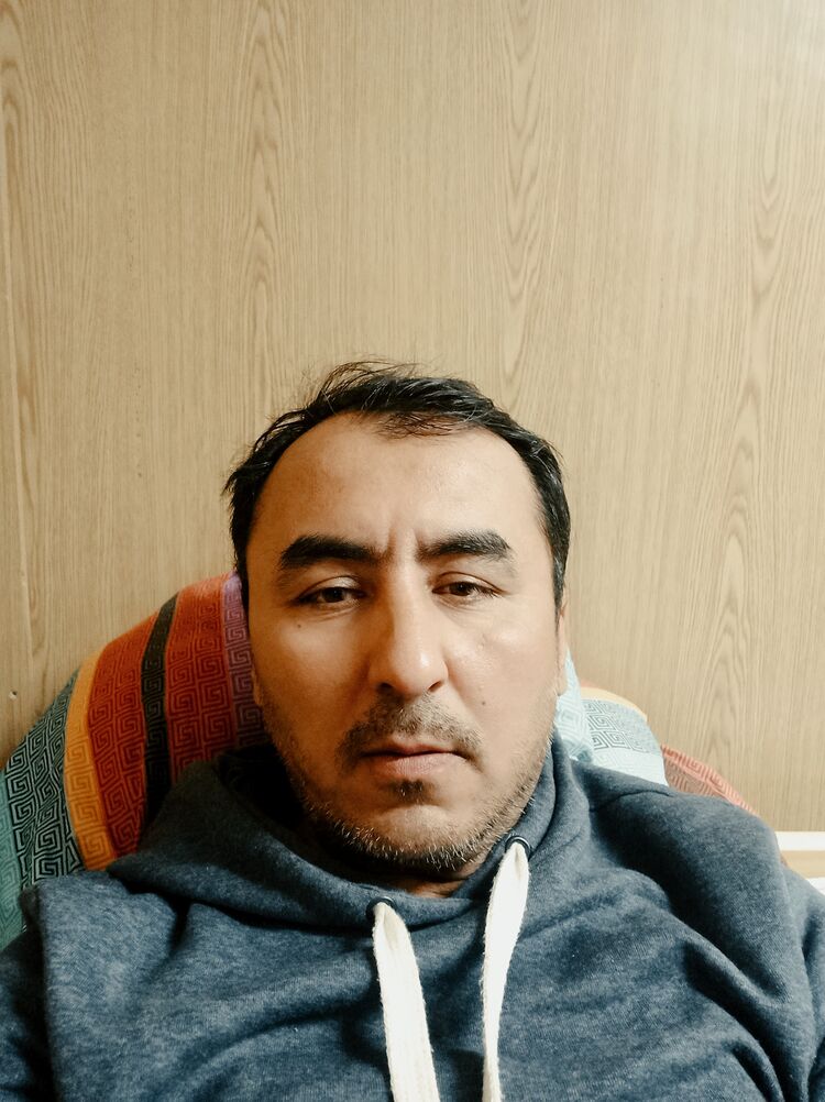  38033056  , 42 ,    