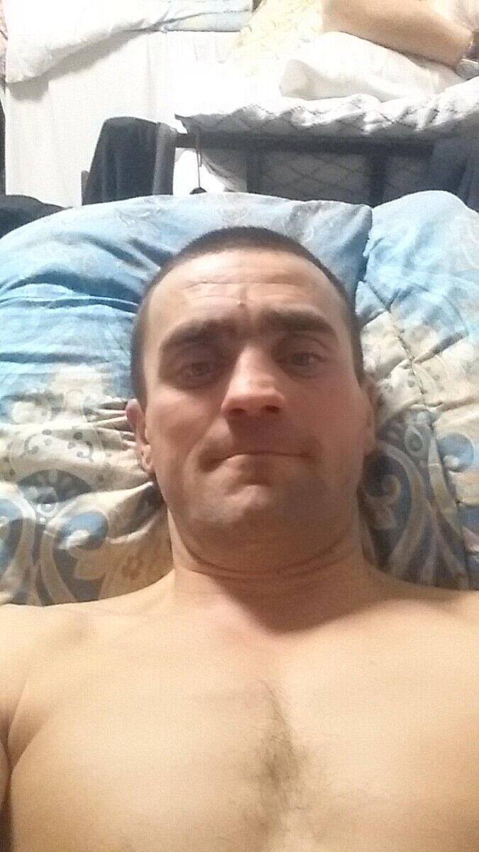  21945216  , 42 ,    