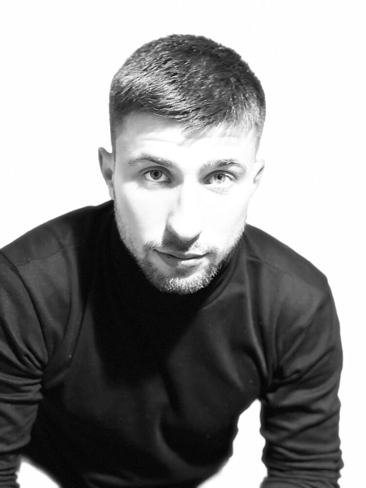  39175876  Dima, 24 ,    