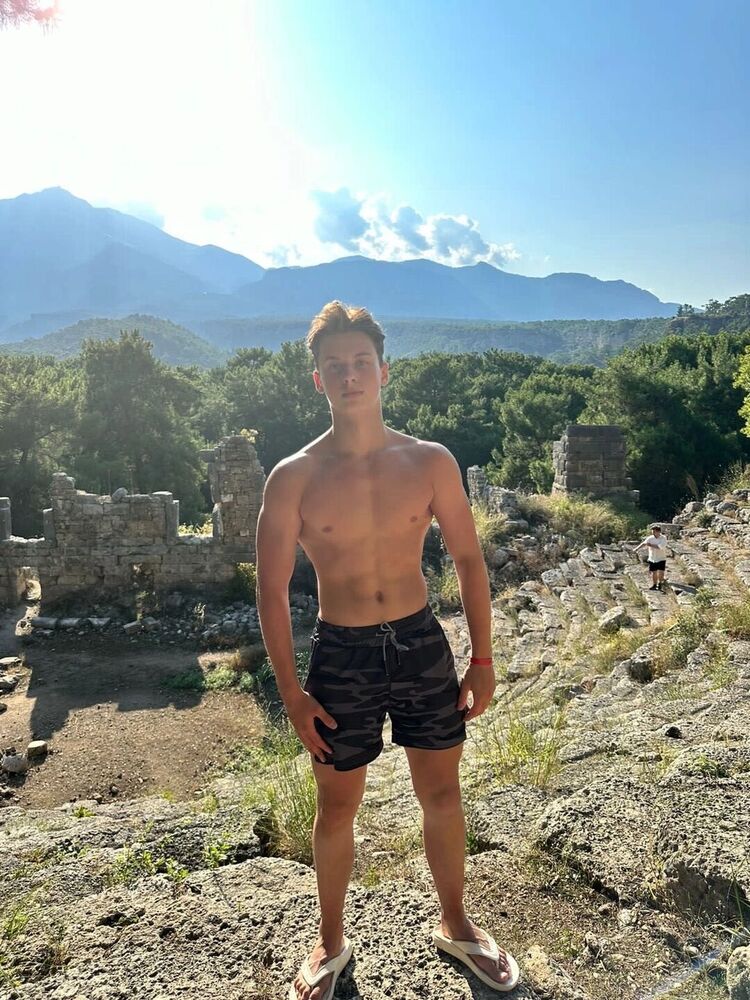  ,   , 22 ,   ,   