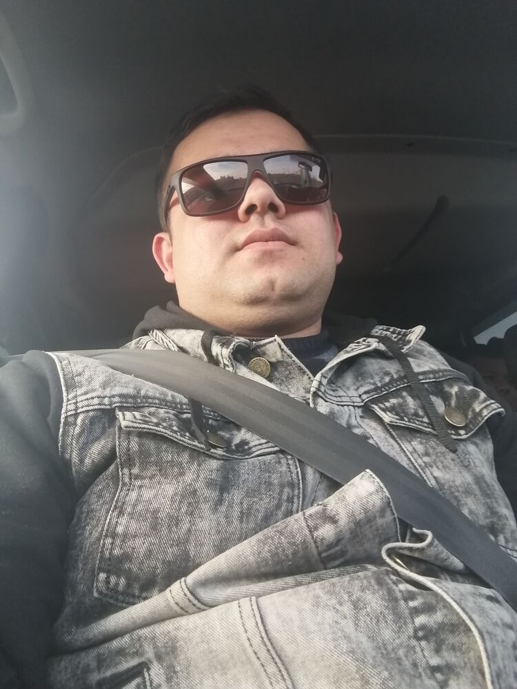  49698986  Werali, 27 ,    