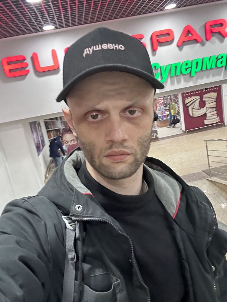 ���� 42348496 ������� ������, 34 ����, ���� ���������� � ������ ���������