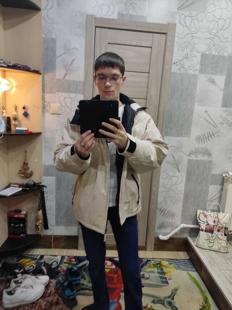  27610736  , 32 ,    