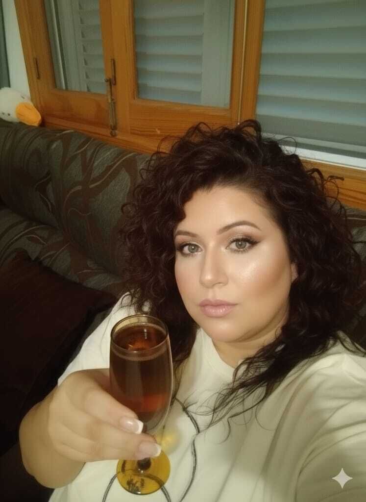  54175256  Geli, 43 ,    