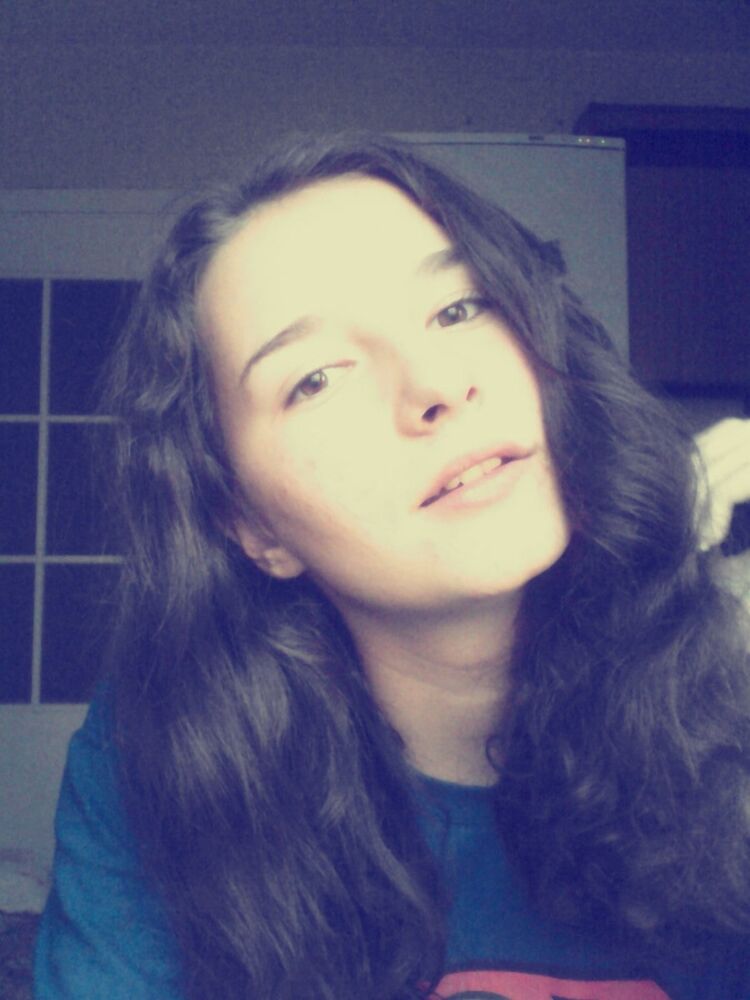  ,   Kristina, 29 ,  