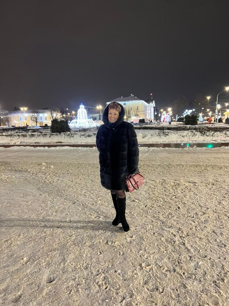  ,   Vera, 56 ,  