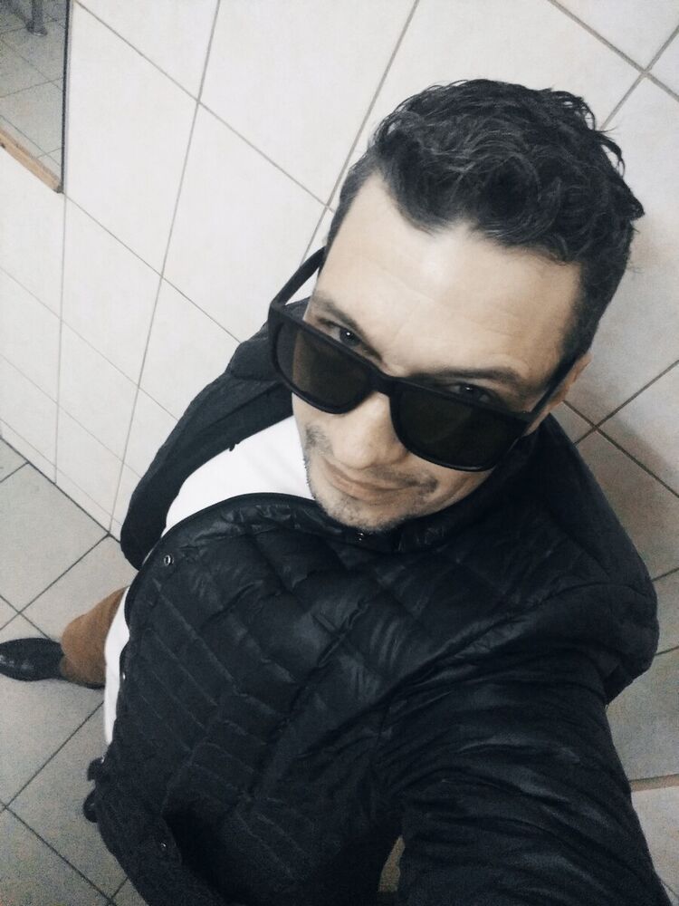  22566616  Di, 34 ,    