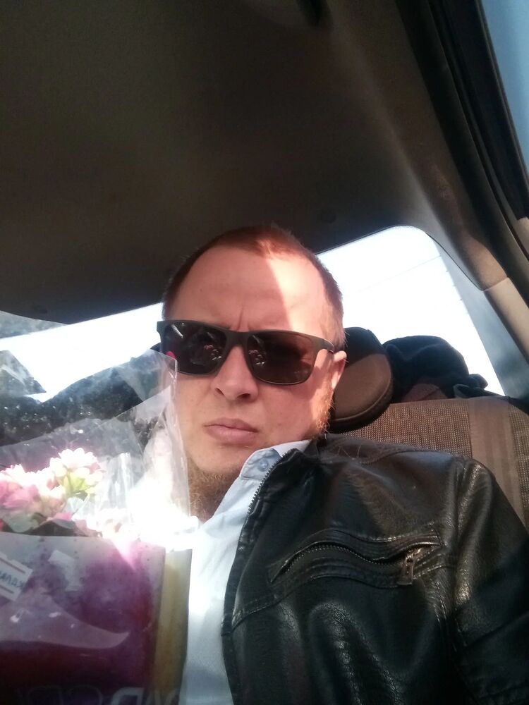  30912486  ANDREY, 41 ,    -