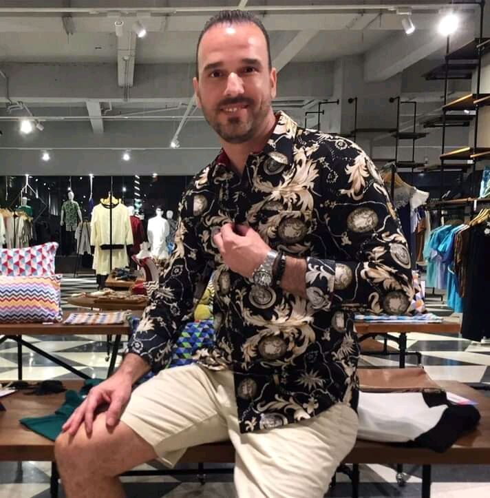  ,   Chris, 49 ,   ,   , c , 