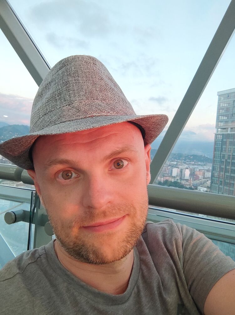 ���� 31955956 ������� �������, 42 ����, ���� ���������� � �����-����������