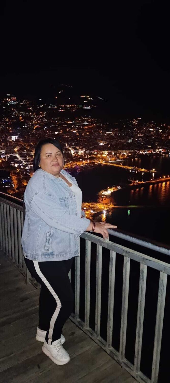  Roeselare,   , 46 ,   ,   