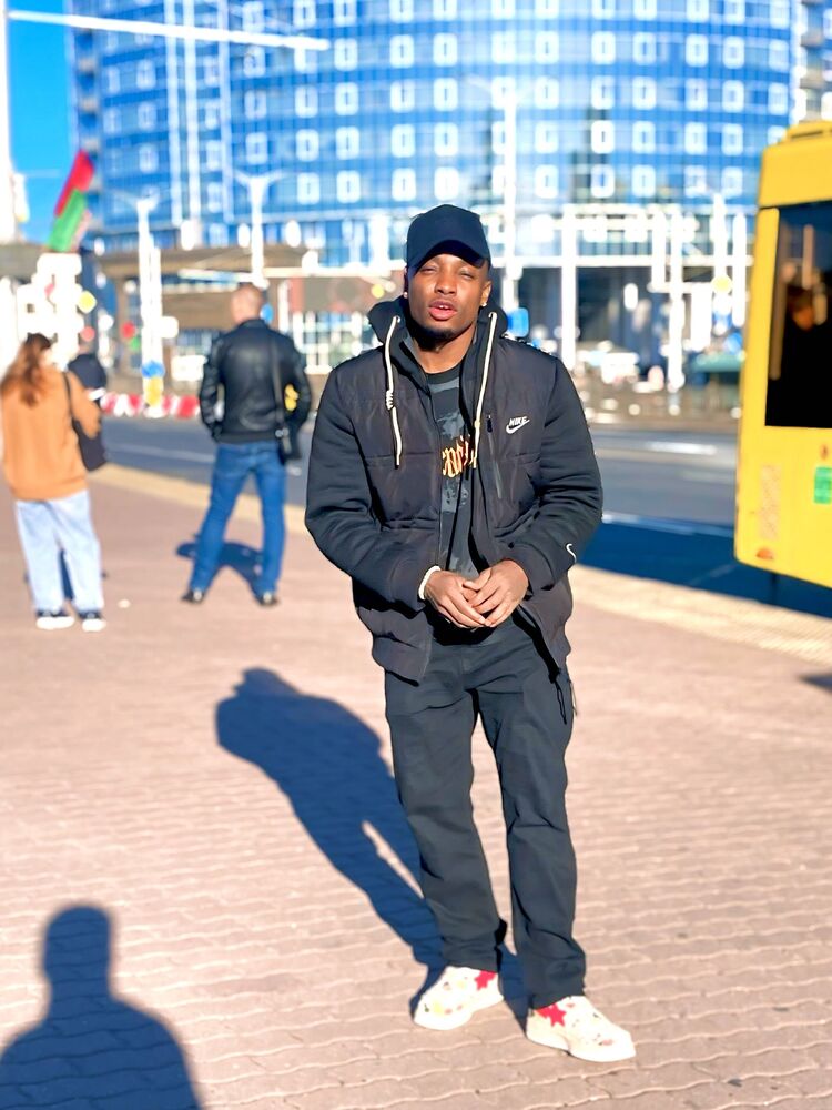  53822216  Legendary, 30 ,    