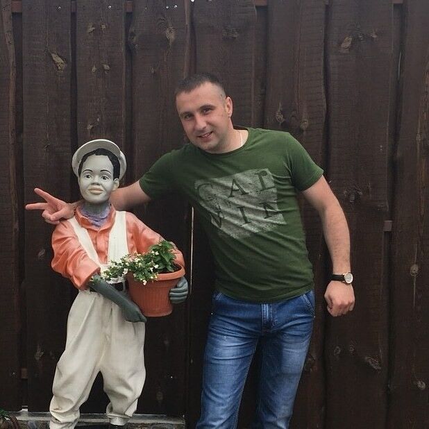  ,   Rik, 35 ,   ,   , c 
