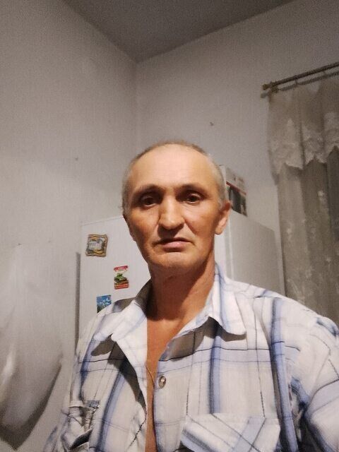  40974266  , 51 ,    