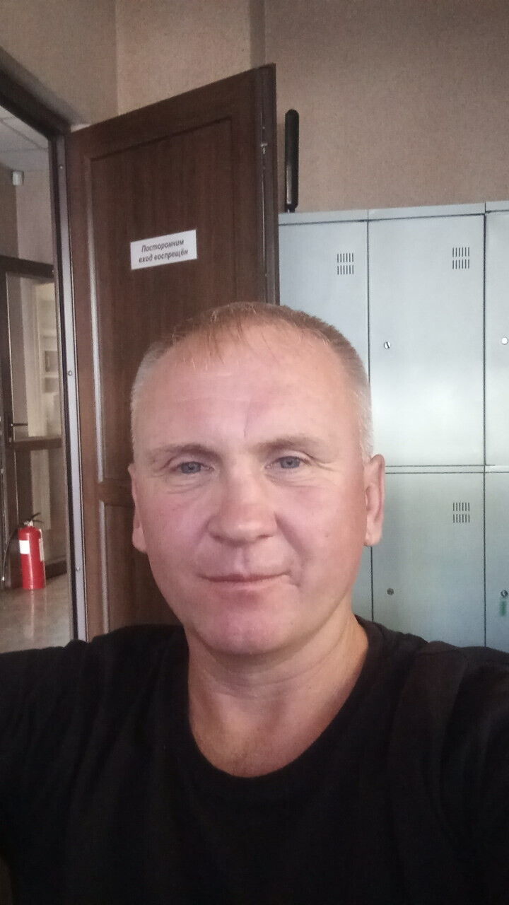  23570766  , 46 ,    