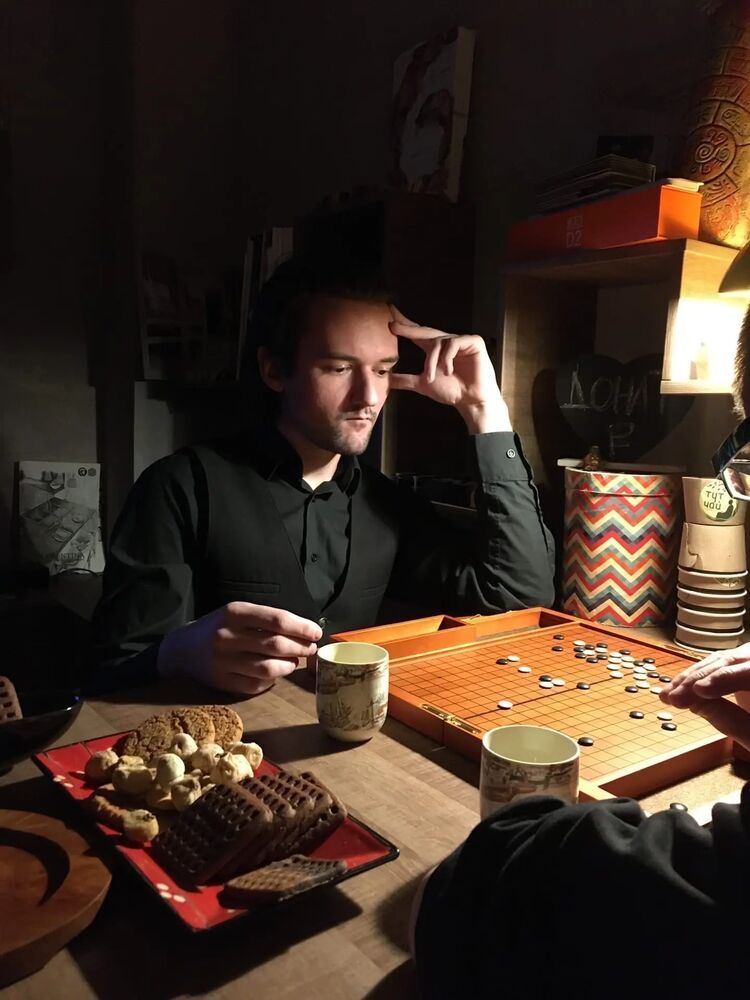  31510886  Vladislav, 29 ,    