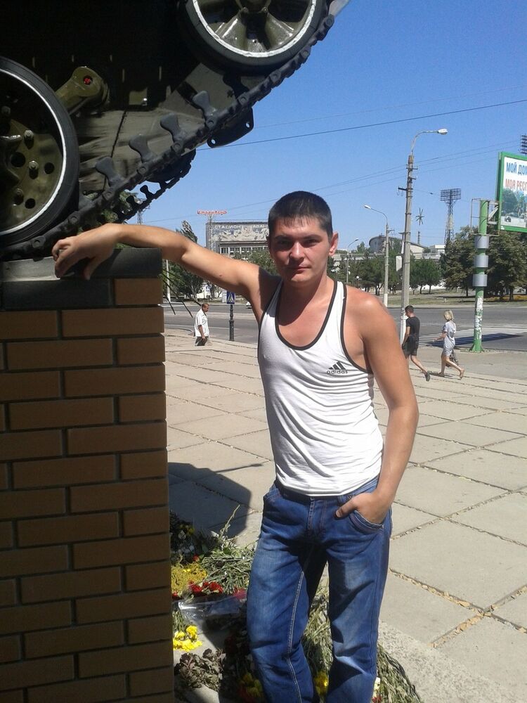  12008066  , 37 ,    