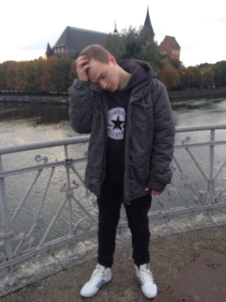 ���� 8252266 ������� �������, 32 ����, ���� ���������� � ������������