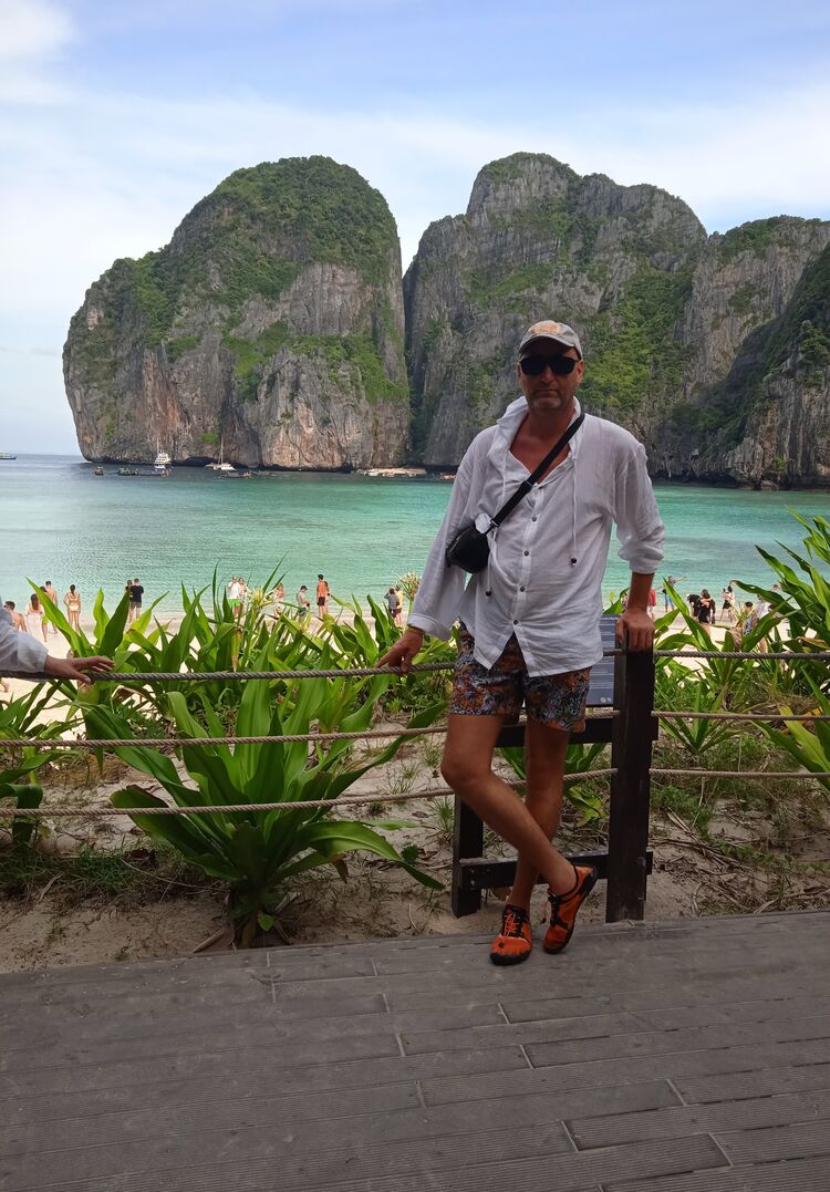  52850076  Damir, 50 ,    