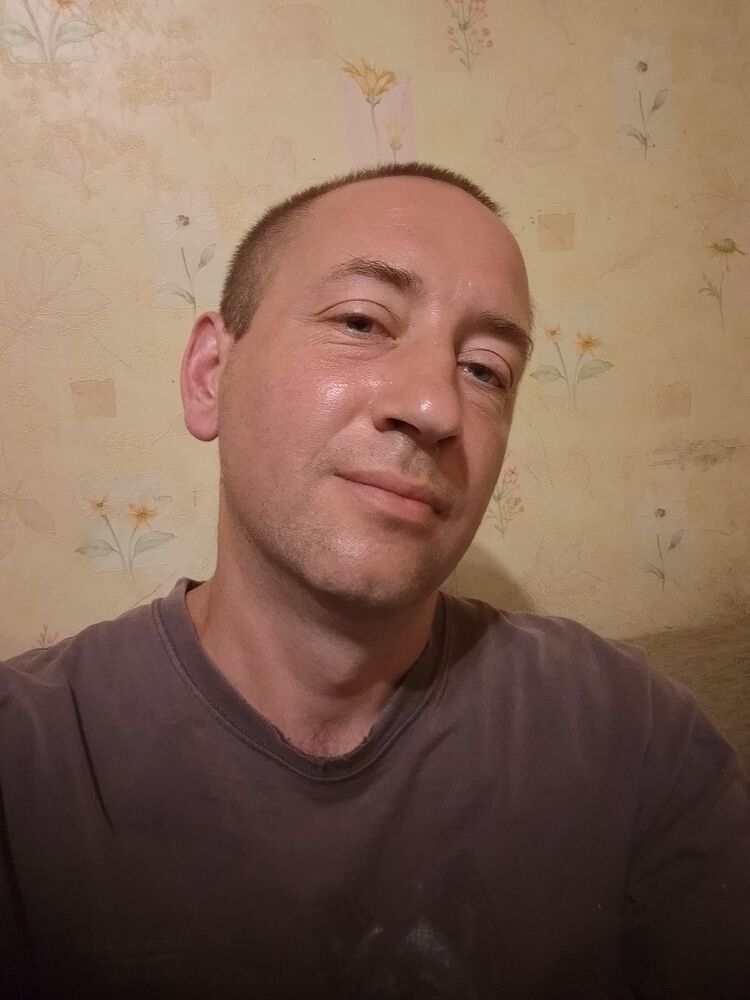  52808966  , 44 ,    