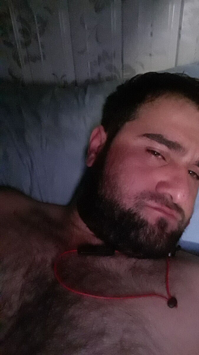  21195646  Aydamir, 36 ,    