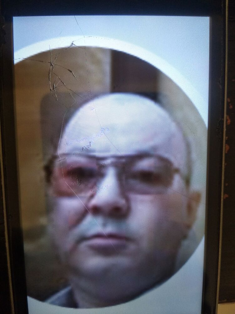  18988806  , 57 ,    