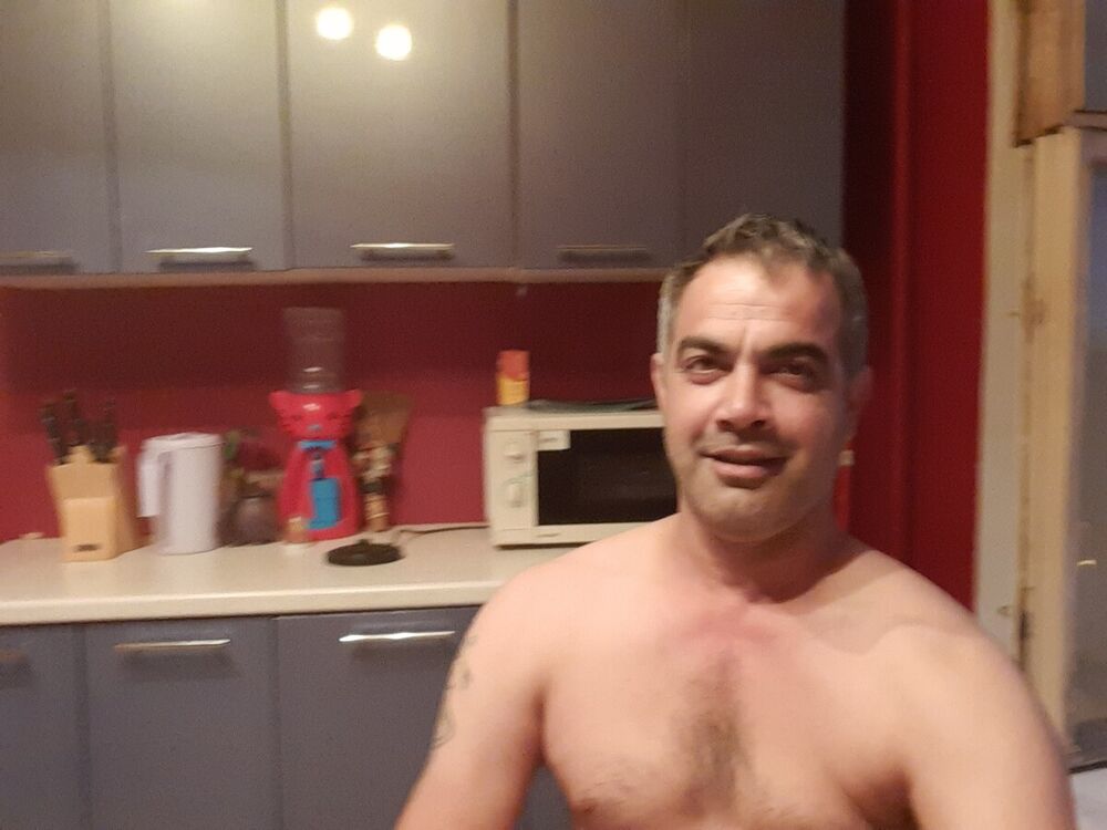  ,   Firuz, 48 ,     , c 