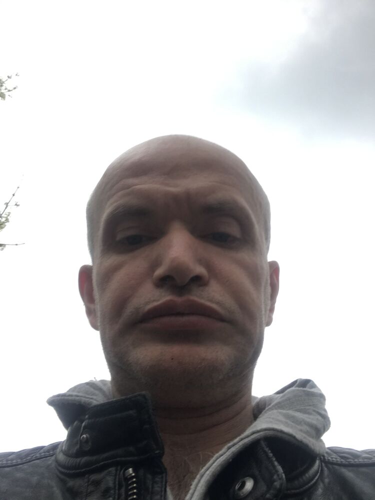  Roland,   Koba, 25 ,   ,   