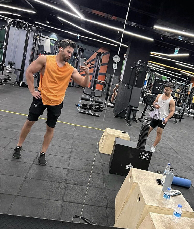  47724776  Ahmet, 29 ,    Frankfurt Am Main
