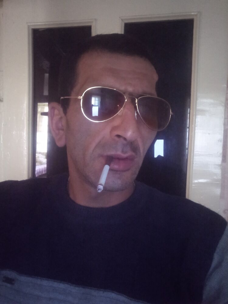  22787896  Lernik, 47 ,    