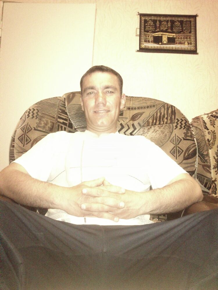  9362826  Amet, 45 ,    