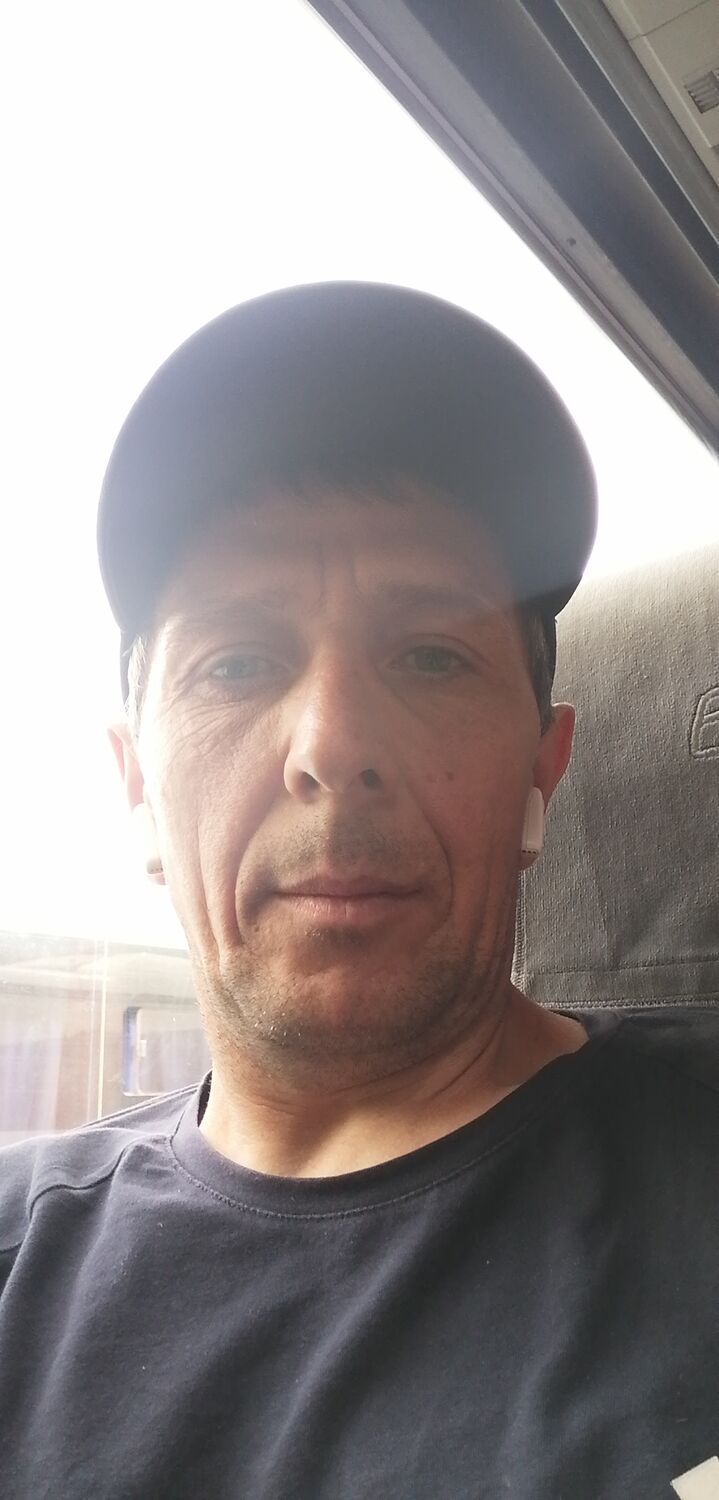  27206926   , 40 ,    