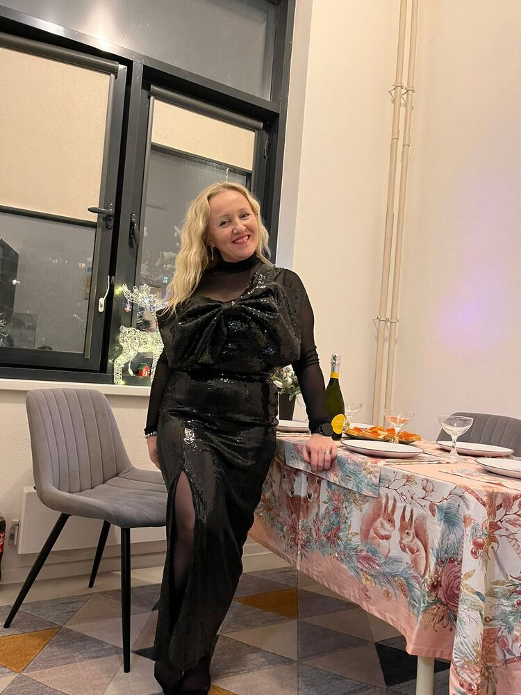  50372706  lesja, 46 ,    