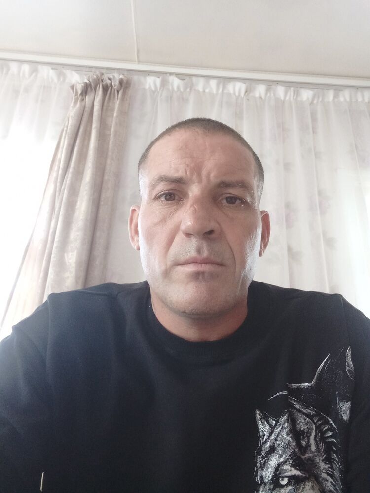  48714596  , 44 ,    
