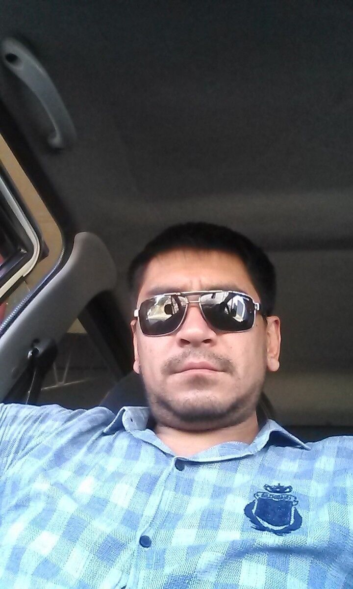  ,   Borya, 39 ,   ,   , c 