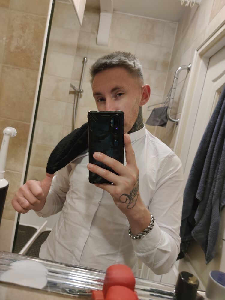  30545166  Artem, 29 ,    Bielany Wroclawskie