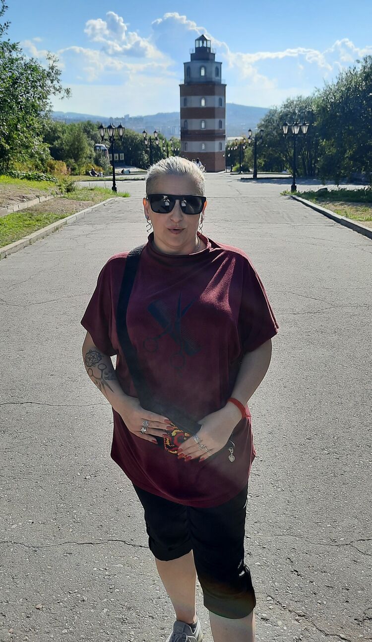  ,   Valentina, 44 ,   ,   , c , 