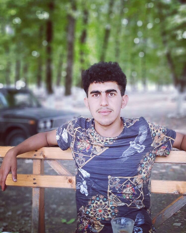  ,   Elvin, 25 ,   ,   