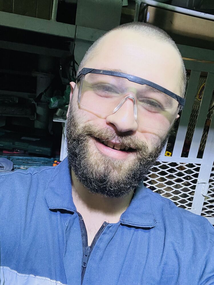 42332366    , 25 ,    