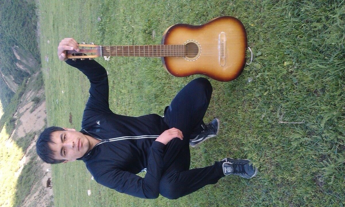  4543726  Batia, 36 ,    